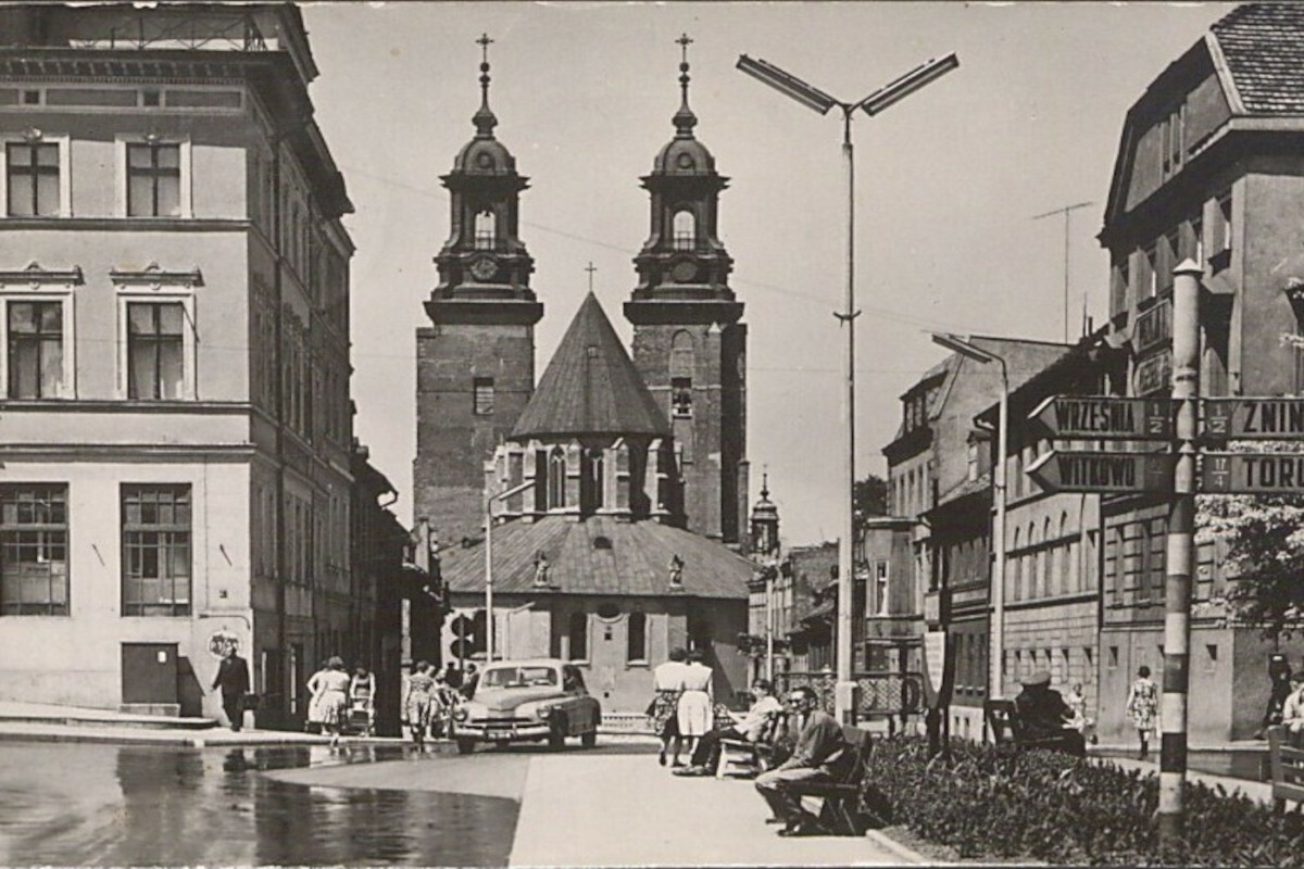 Pocztówka wydana przez PTTK około roku 1969