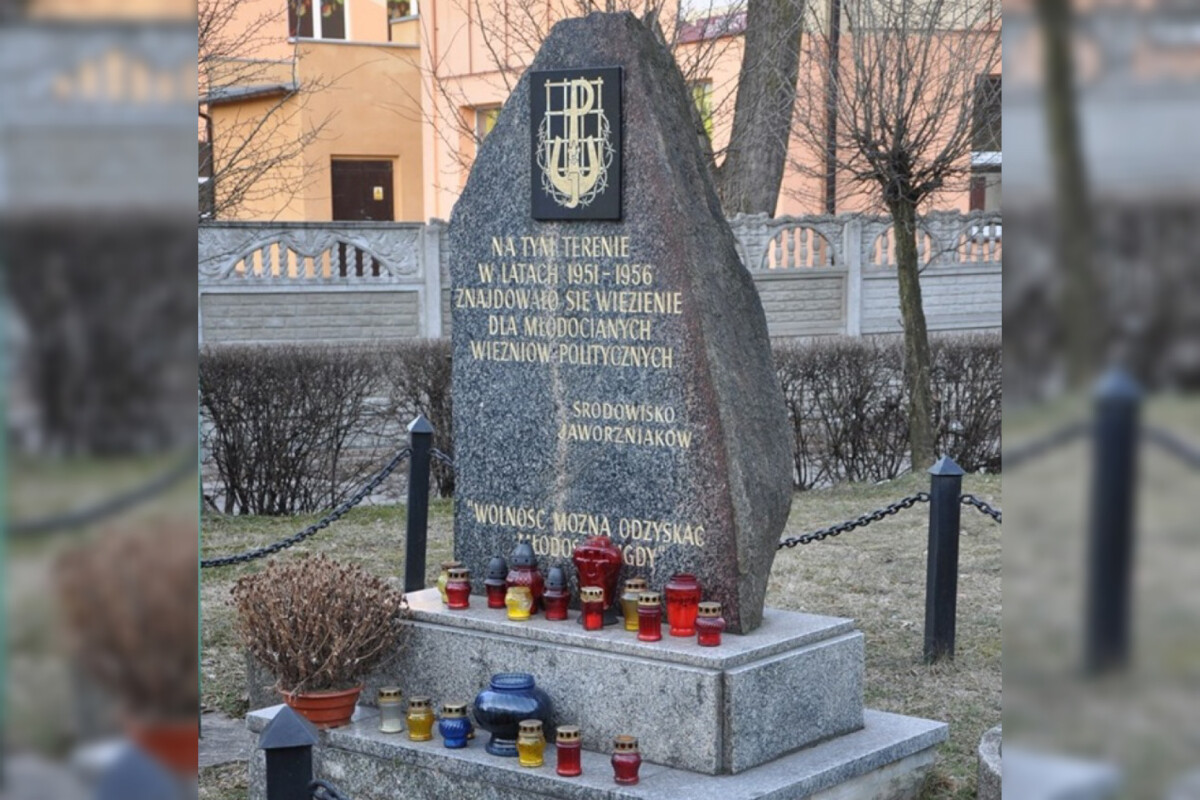 Pomnik upamiętniający Więzienie w Jaworznie